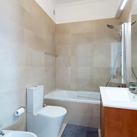 Stunning Belem Views Bright 2-bed リスボン